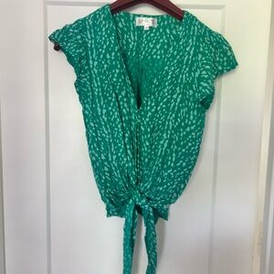 XIX Palms front tie shirt